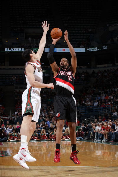 凭借精准的 凭借精准的